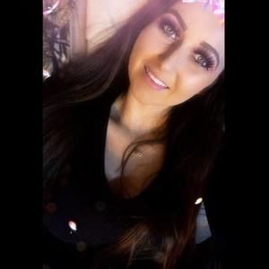 Meet your Posher, Maya-aston